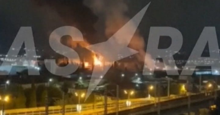 Ukrajinski napad bespilotnih letjelica iskriva u rafineriji nafte u Rusiji | Vijesti