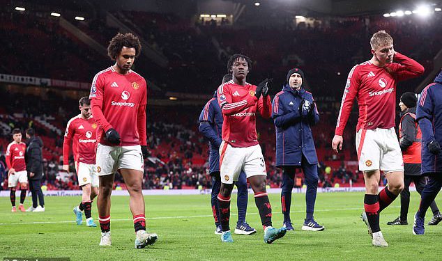 Unutar taktičke transformacije Manchester Uniteda: Sjajni problemi koje su identificirali prošle sezone, što njihova tri nova potpisa mogu popraviti, drastične nove testove fitnessa – i nedostatke koji ostaju ostaju