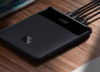 Uštedite 50% popusta na ultra-Slim Blades Bank 20.000mAh sa 100 W napajanja