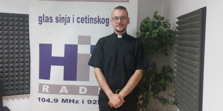 Velečasni iz Zagore slavi mladu misu, na misiju otišao u Srbiju: “Mi smo tim ljudima svjetlo na kraju tunela”