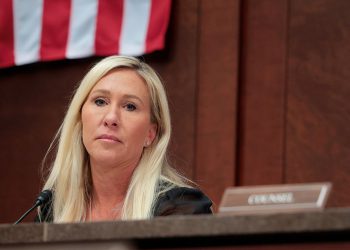 Veleposlanik Greene optužuje Zelenskyy da pokušava sabotirati Trump-Putine mirovne pregovore