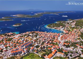 Veliko priznanje britanskog časopisa dalmatinskom otoku: “Ljudi ostaju dulje nego što planirali jer…”