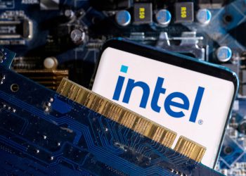 Wall Street pao pod utjecajem pada cijene dionice Intela