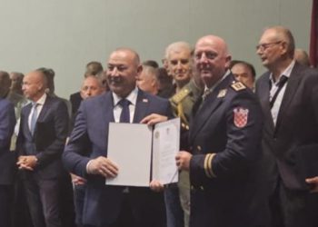 ZA DOPRINOS ‘OLUJI’! Ministarstvo hrvatskih branitelja dodijelilo zahvalnicu Policijskoj upravi dubrovačko-neretvanskoj