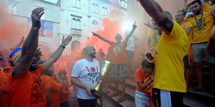 Zadnji je dan za prijavu ekipe i terena: Giro se zatvara u 21 sat