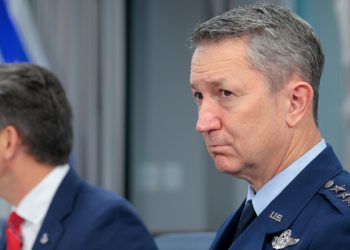 Zajednički šefovi general Caine domaćin je saveznika NATO -a kako bi razgovarali o sigurnosnim jamstvima Ukrajine