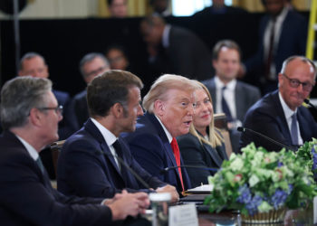 Zapadna Europa je na Trumpovu milost – RT World News