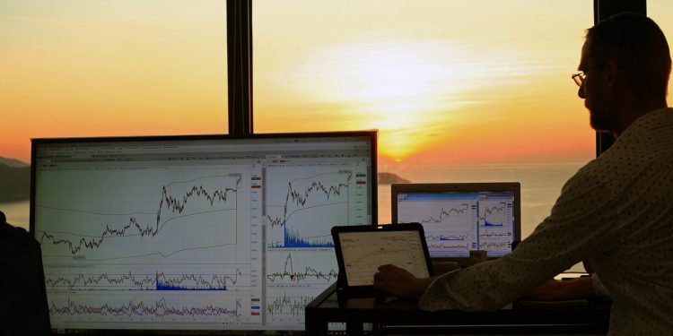 Zarade kompanije iznad očekivanja, investitori optimistični oko bliske budućnosti