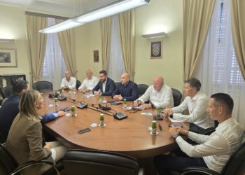 Župan Pezo održao sastanak s Upravom Jadrolinije i ravnateljicom Agencije za obalni linijski pomorski promet. Evo zaključaka