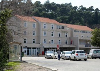 Župski hadezeovci upozoravaju: Supruge se imenuju u nadzorne odbore i upravna vijeća, takva imenovanja omalovažavaju javni interes!