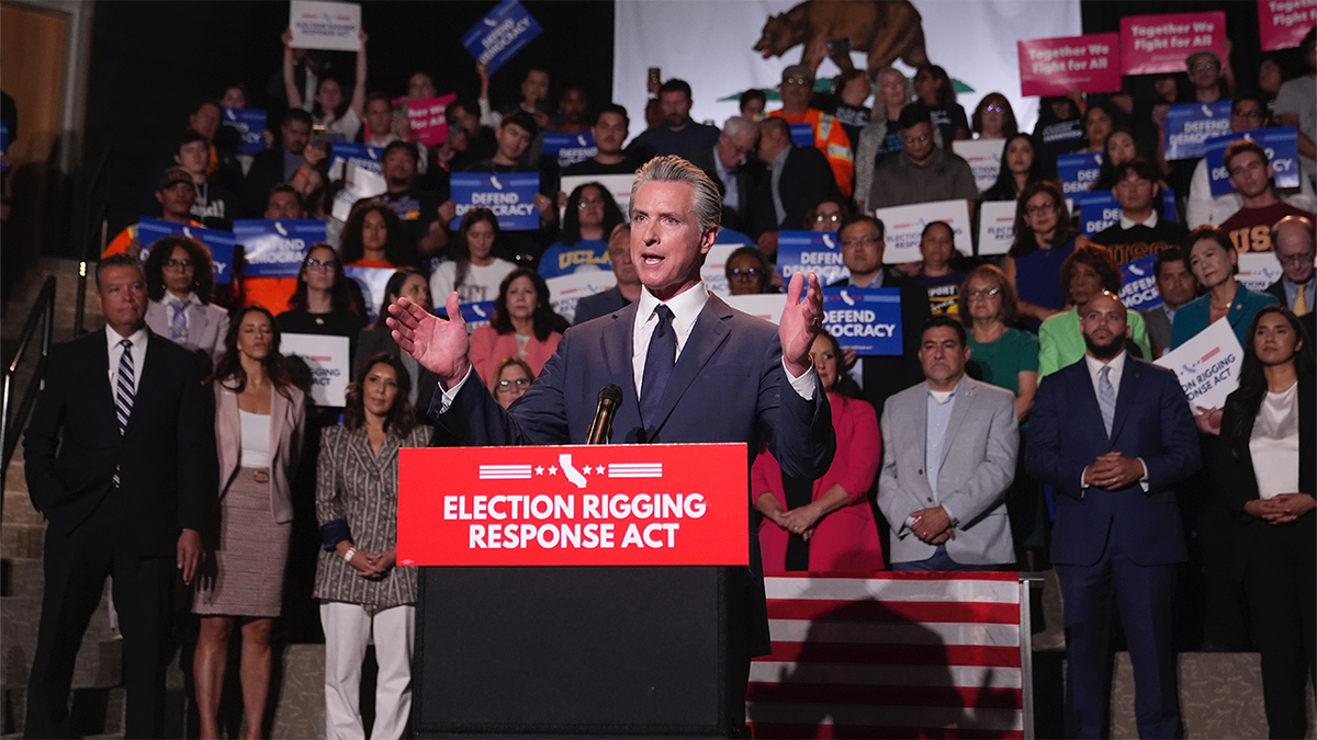 Gavin Newsom govori