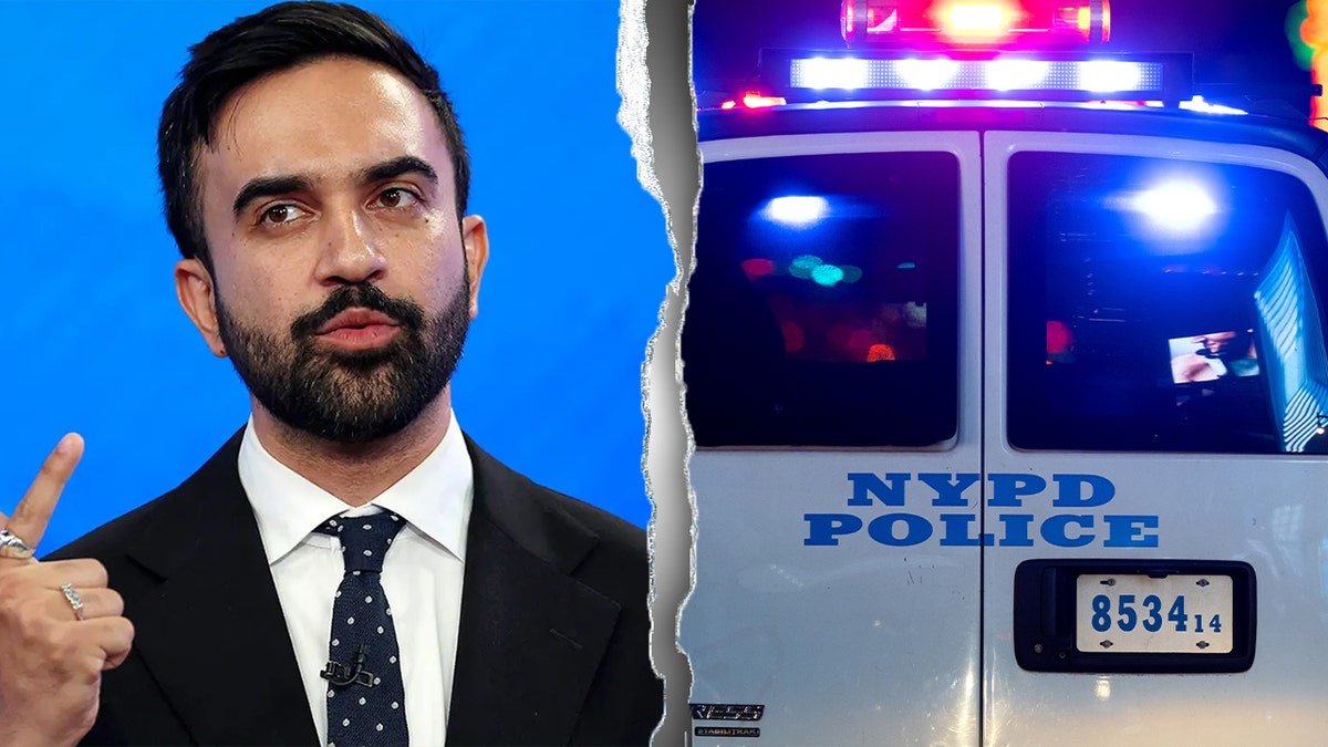 Mamdani iz izbliza rasprave; NYPD vozilo sa svjetlima