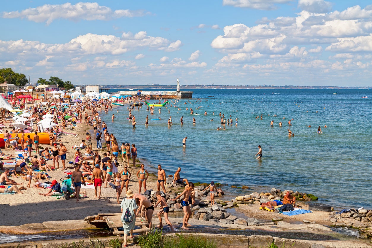 Odessa ima niz plaža, ali mnoge su ograničili pristup od kada je rat počeo (fotografija datoteka)