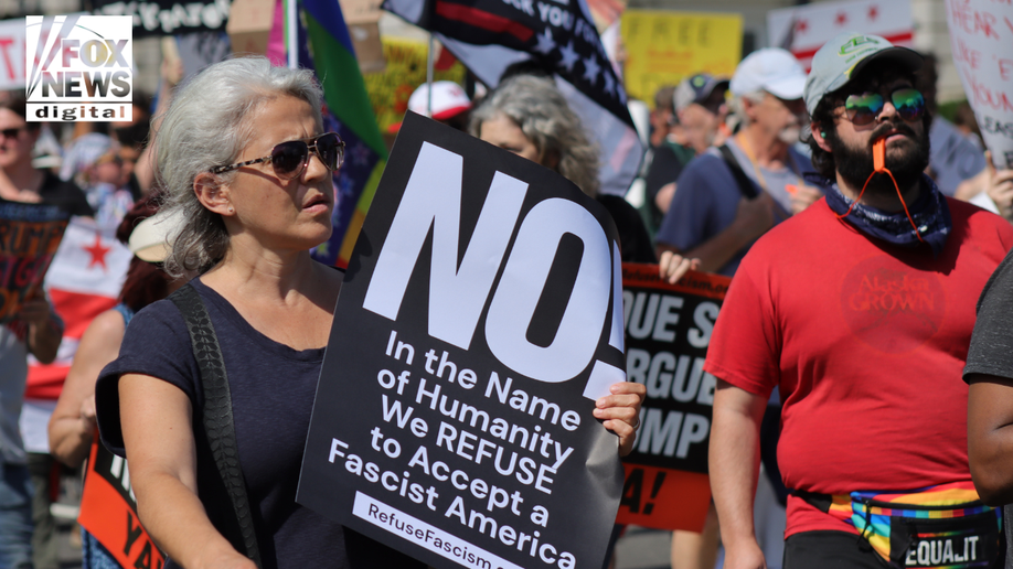 Prosvjednici marširaju protiv Trumpa