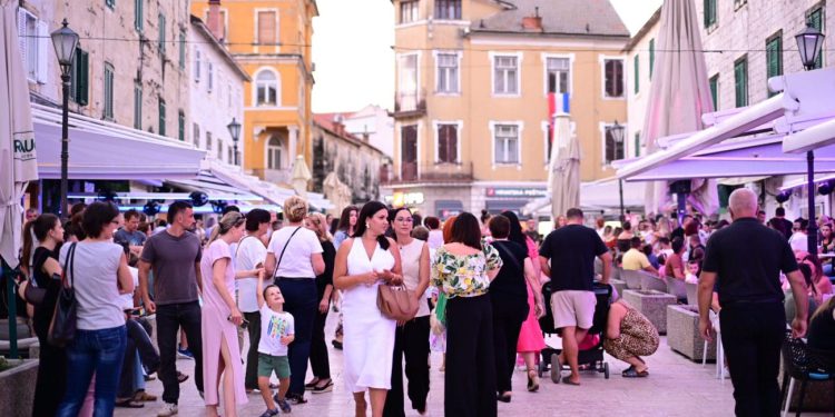 Privremeno produženo radno vrijeme sinjskih ugostiteljskih objekata tijekom blagdana Velike Gospe