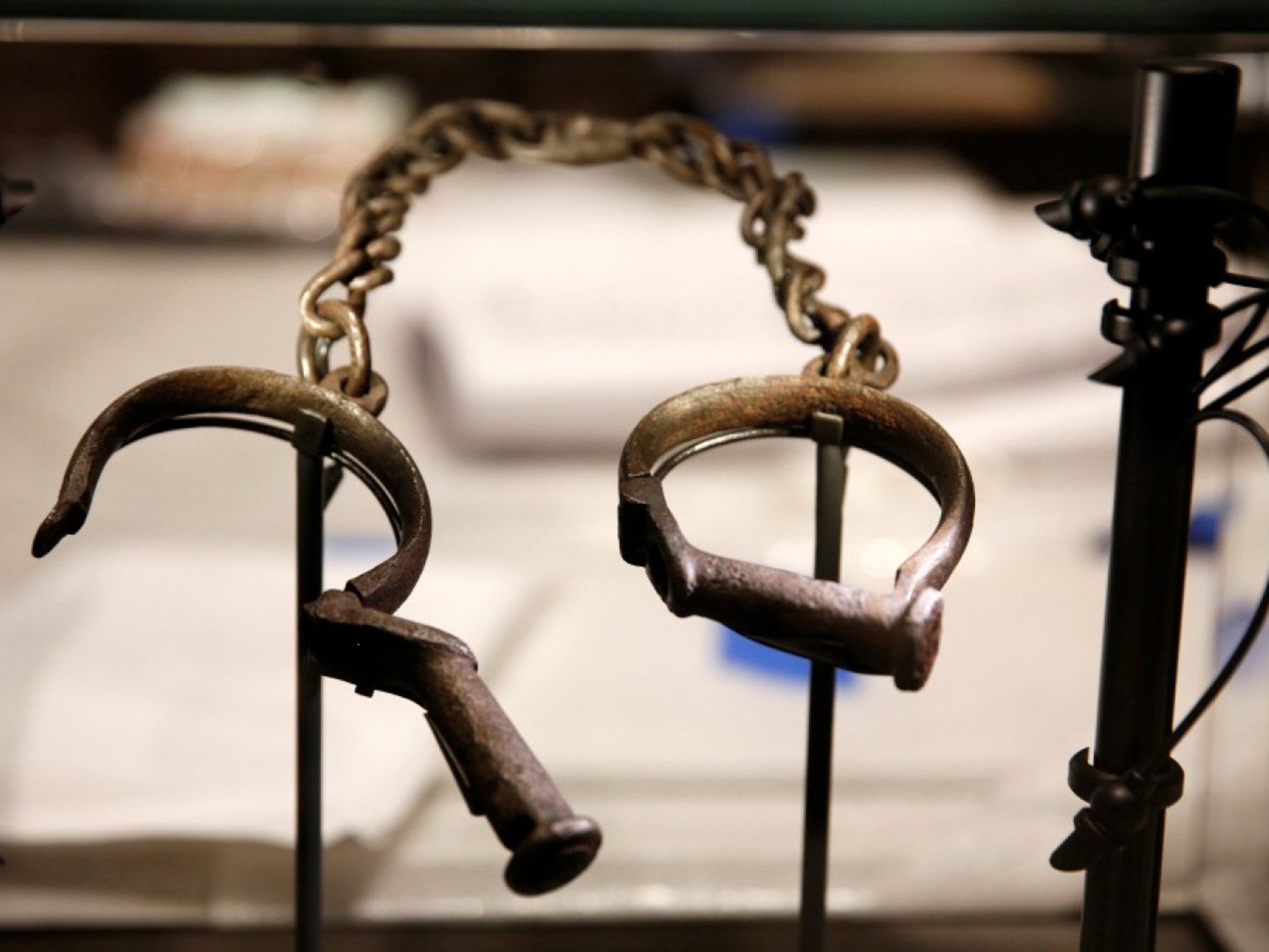 Predsjednik tvrdi da su muzeji glavnih povijesti Nacije previše naglasak na ropstvo kao dio obrazloženja za reviziju institucije Smithsonian