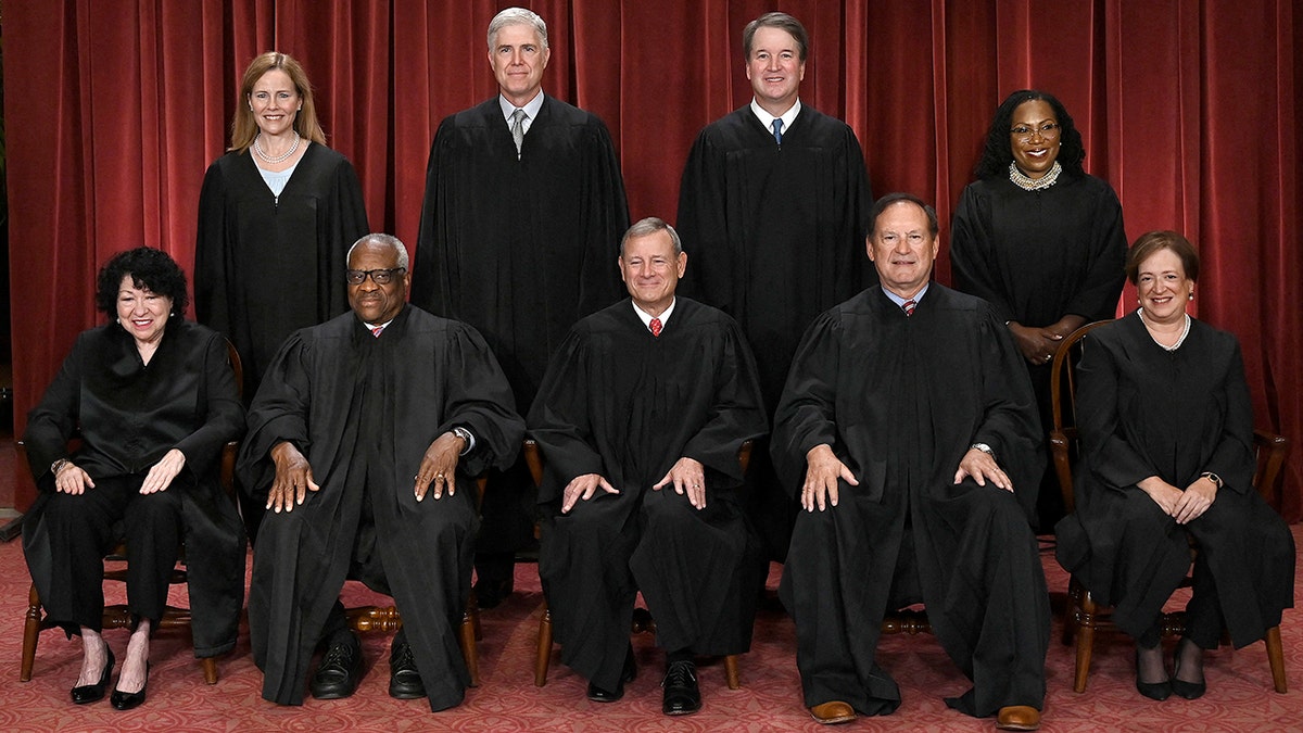 Vrhovni sud Justices
