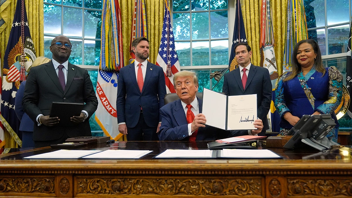Trump Dr Kongo Ruanda mirovni sporazum