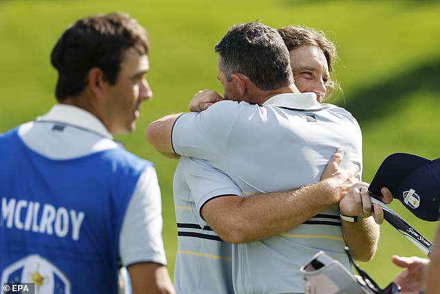 Ranije su McIlroy i Tommy Fleetwood udobno pobijedili u svojoj četveronošci igri 5 i 4