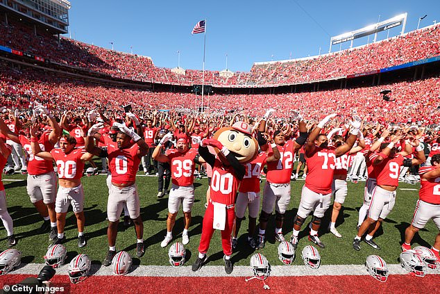 Buckeyes su na putu ovog tjedna, ali sljedeći će se vikend vratiti u Columbus (na slici)