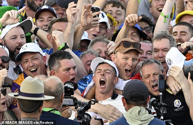 McIlroy je proslavio pobjedu s europskim obožavateljima obožavatelja nakon očaravajućeg posljednjeg dana