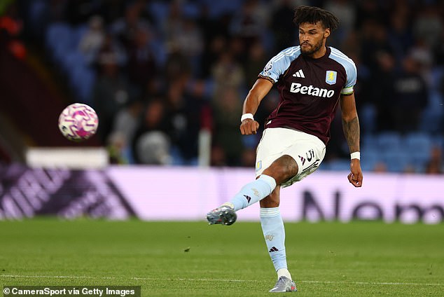 Branitelj Aston Vile Tyrone Mings poznaje njegovu hranu i razgovarat će s Marshom o receptima