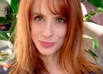 Autistične mame djece na spektru žive su nakon što Trump i RFK Jr krive Tylenol – i njih