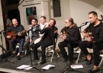 Buco i prijatelji: Stopili se govor kamena Sponze i zvuci pjesama, nastala koncertna rapsodija (FOTO/VIDEO)