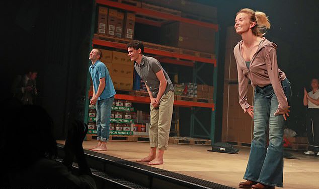 Clarkston Review: Joe Locke iz Heartstoppera zabio je ovaj dio starosti, kaže Patrick Marmion