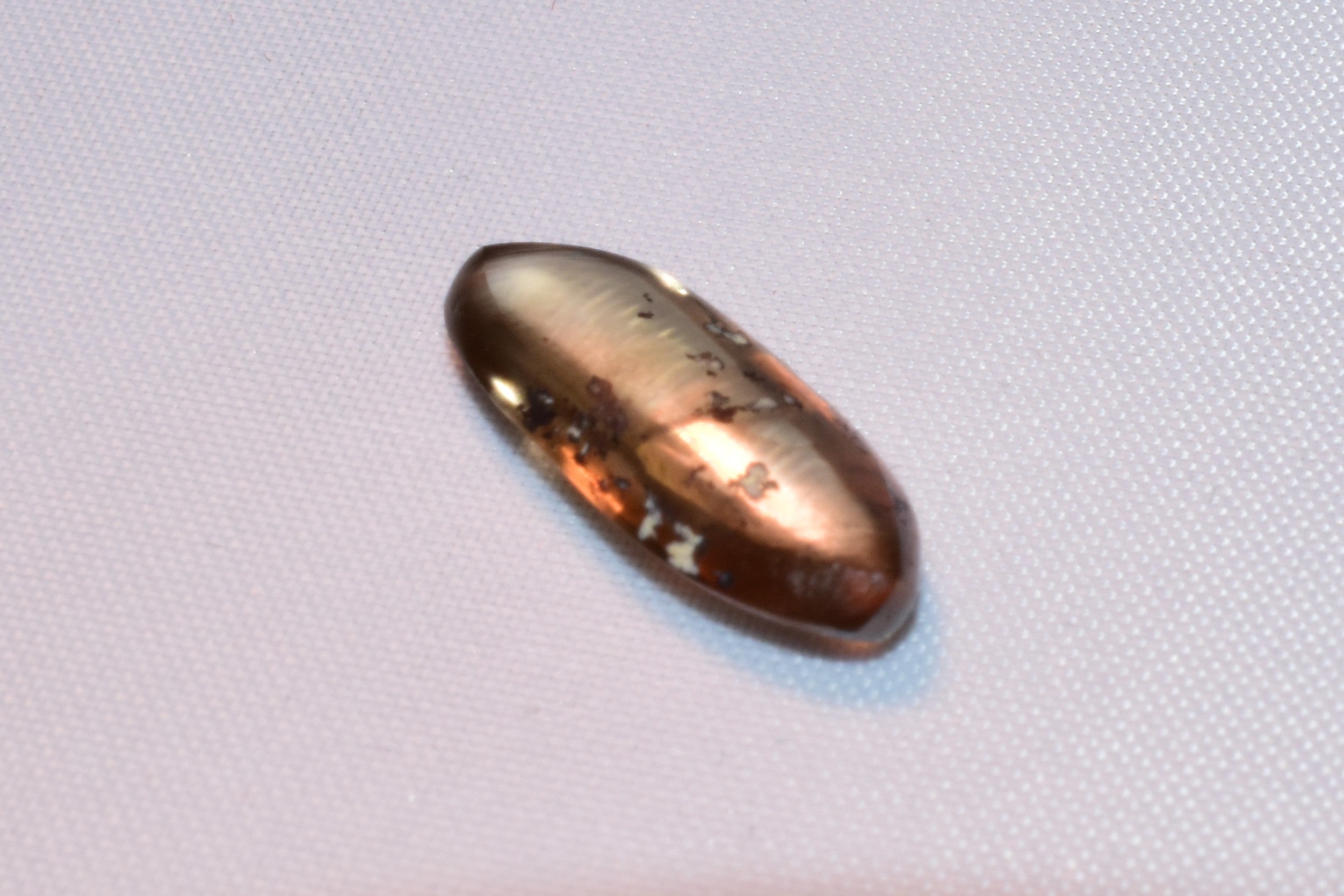 Osoblje u Krater State Park Diamonds identificiralo je kamen kao čokoladno smeđi dijamant od 2,79 karata