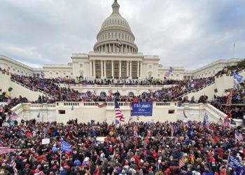 Direktor FBI -a Kash Patel pojašnjava ulogu stotina agenata 6. siječnja; Wray je lagao