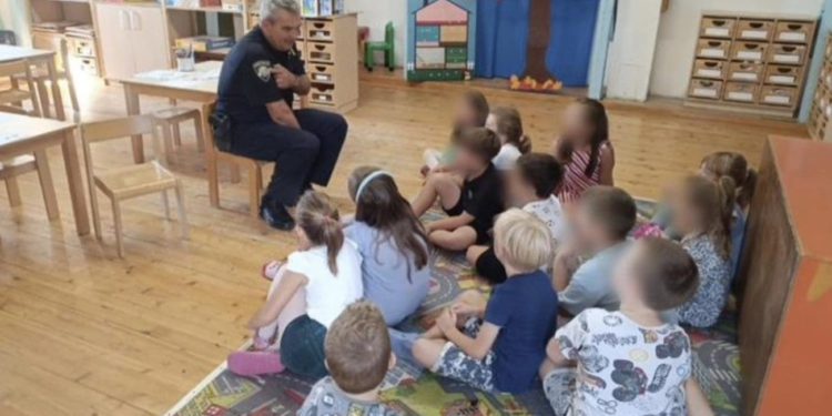 Djeca na Braču učila o sigurnosti u prometu