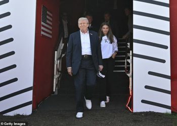 Donald Trump stiže na Ryder Cup s unukom Kai, ali Team USA izdržava noćnu moru na Bethpageu