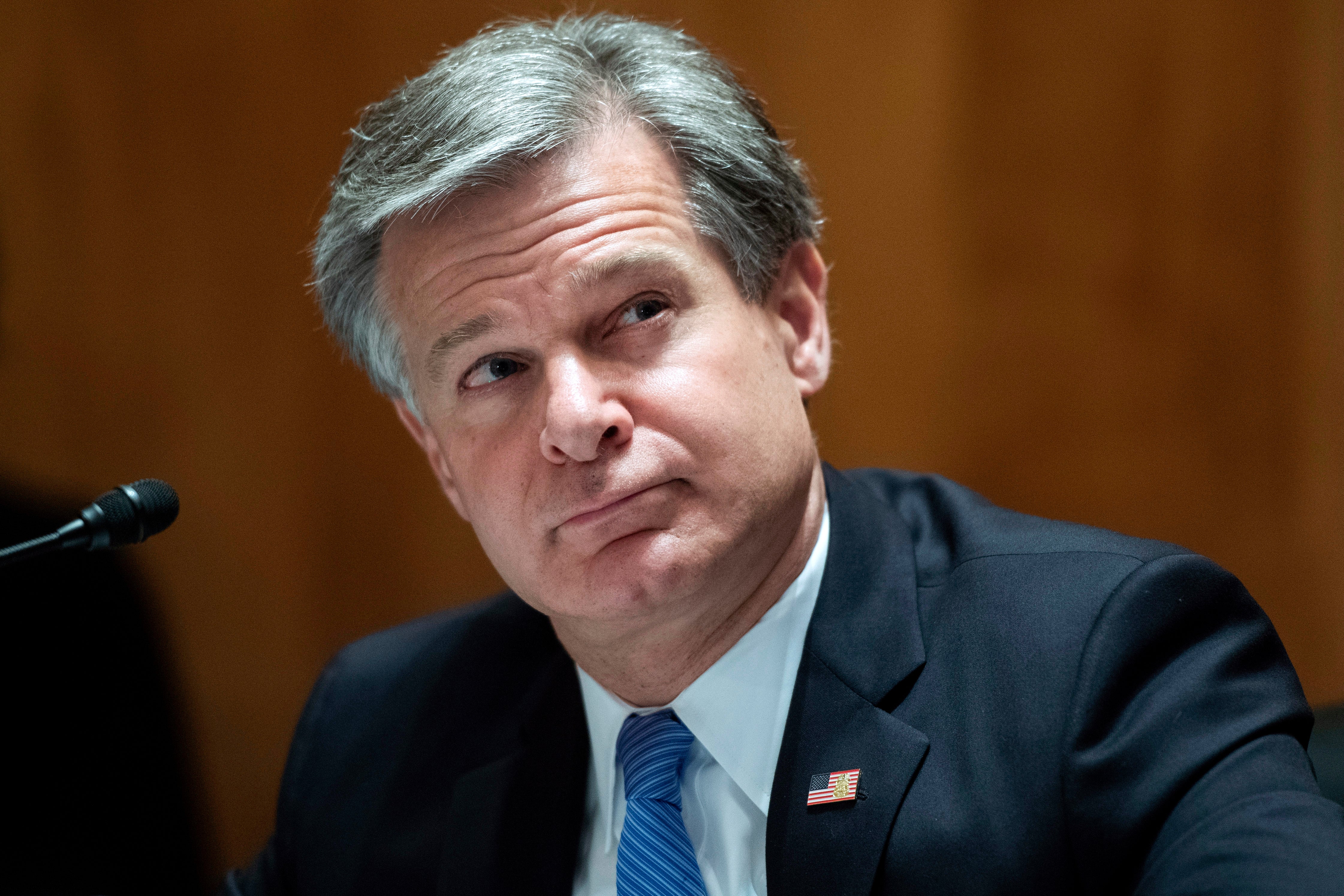 Bivši direktor FBI -ja Christopher Wray, za kojeg je predsjednik Donald Trump, bez dokaza, tvrdio da je Kongres zaveo o neredu Capitol