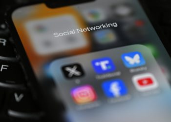 Ivy League School upozorava na “neprovocirane” udarne napade vezane za trend društvenih medija