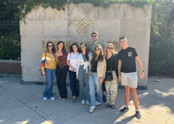 KUDŽ Filip Dević stigao u Chicago: Hrvatska pjesma i ples u “vjetrovitom gradu”