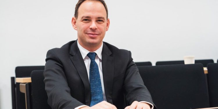 Mihanović objavio kandidaturu: “Nadam se vašoj podršci”