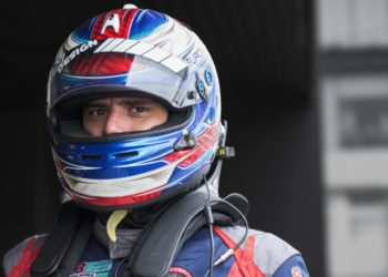 Motor nije bio na svom mjestu pola sata prije utrke, a nakon nje javio se Žarko Knego: ‘Oni su čudo. Jutros u 10 sati smo mislili skupit stvari i poć doma’