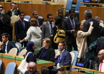 Netanyahu se suočava s šetnjom u UN -u nakon što Abbas dobije aplauz