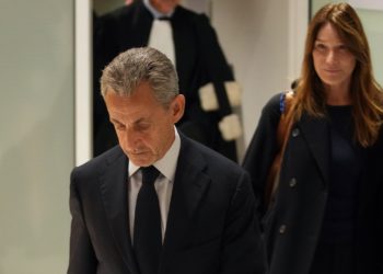 Nicolas Sarkozy postaje prvi bivši francuski predsjednik osuđen na zatvor