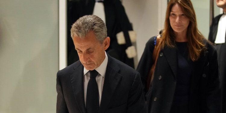 Nicolas Sarkozy postaje prvi bivši francuski predsjednik osuđen na zatvor