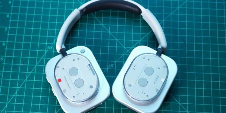 Ništa slušalica 1 Pregled – suparništvo elita vlastitim stilom