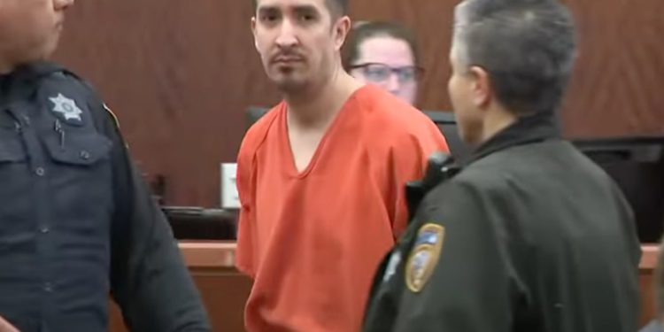 Osumnjičeni je otišao na sud da se moli ubiti svoju ženu. Srušio se i umro nekoliko trenutaka prije nego što je priznao svoj zločin