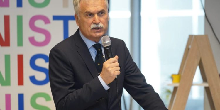 Ovaj studij je u kratkom je vremenu postao jedan od najpopularnijih studija u Splitu i Dalmaciji