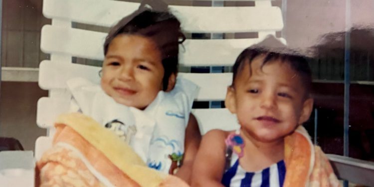 Pokopana je kao Jane Doe 1989. godine. Sada su njezine nestale kćeri pronađene žive – i potraga za njezinim ubojicom počinje