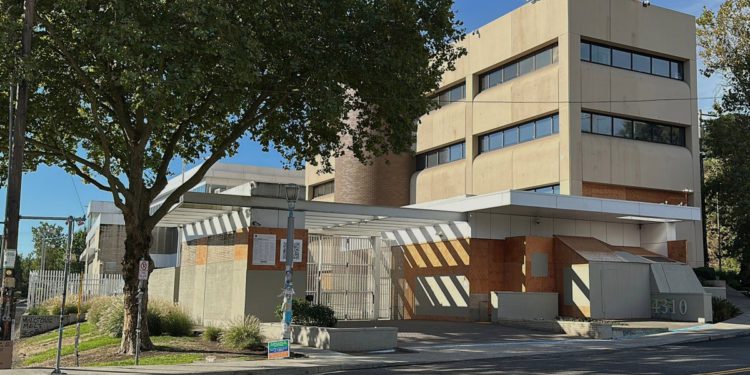 Portlanders se ruga Trumpu objavljujući slike mirnih aktivnosti za vikend u gradu ‘Rat opustošena’