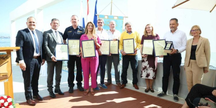 Proslava Dana Općine Preko u Hiltonu: Zvonimir Nižić Grof dobio nagradu za doprinos razvoju općine, a Željko Dilber za razvoj turizma