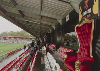 Putovanje Davida Beckhama u Salford obilježeno je posebnom gestom nakon što je Man United Legend ‘Spasila klub’