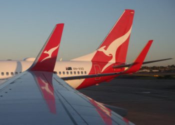 Qantas let čini hitno slijetanje u Auckland nakon upozorenja o vatri tereta