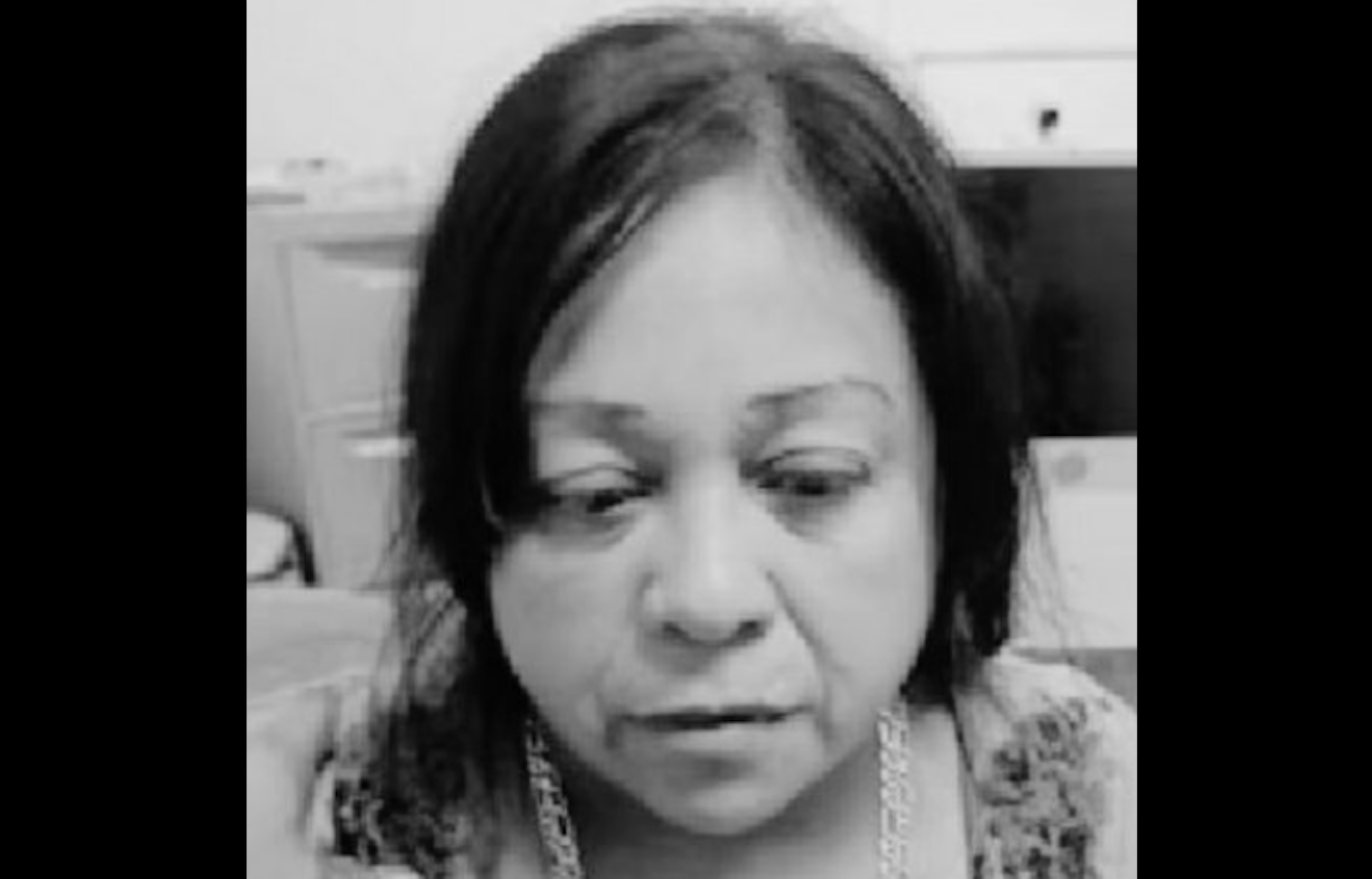 Ženska vođa kartela poznata kao 'La Diabla' koja je navodno prodavala novorođene bebe američkim parovima za do 13.000 dolara uhićena je u Meksiku. Martha Alicia Mendez Aguilar, pokupljena je u Juarezu u Meksiku 2. rujna